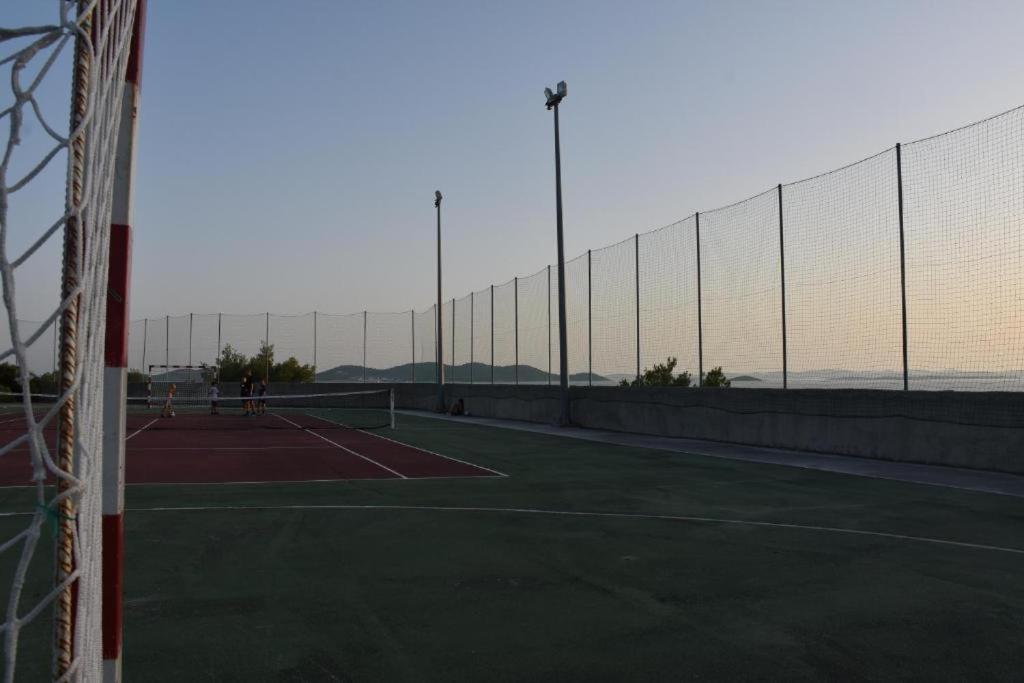 דראגה Luxury Mobile Home Pretty Green - Premium - Oaza Mira Resort -50 M From The Beach מראה חיצוני תמונה